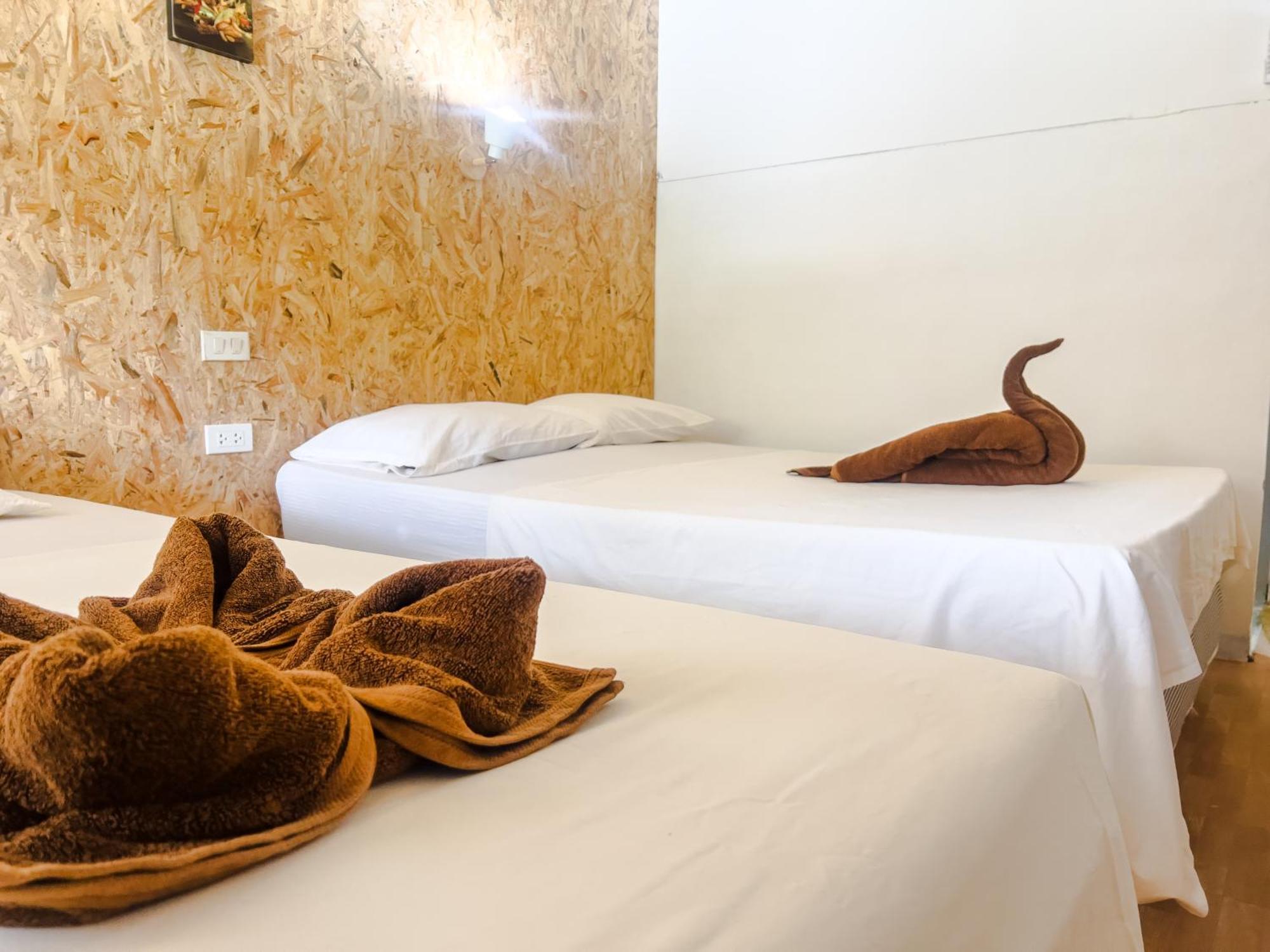 Lux Guesthouse 피피섬 외부 사진