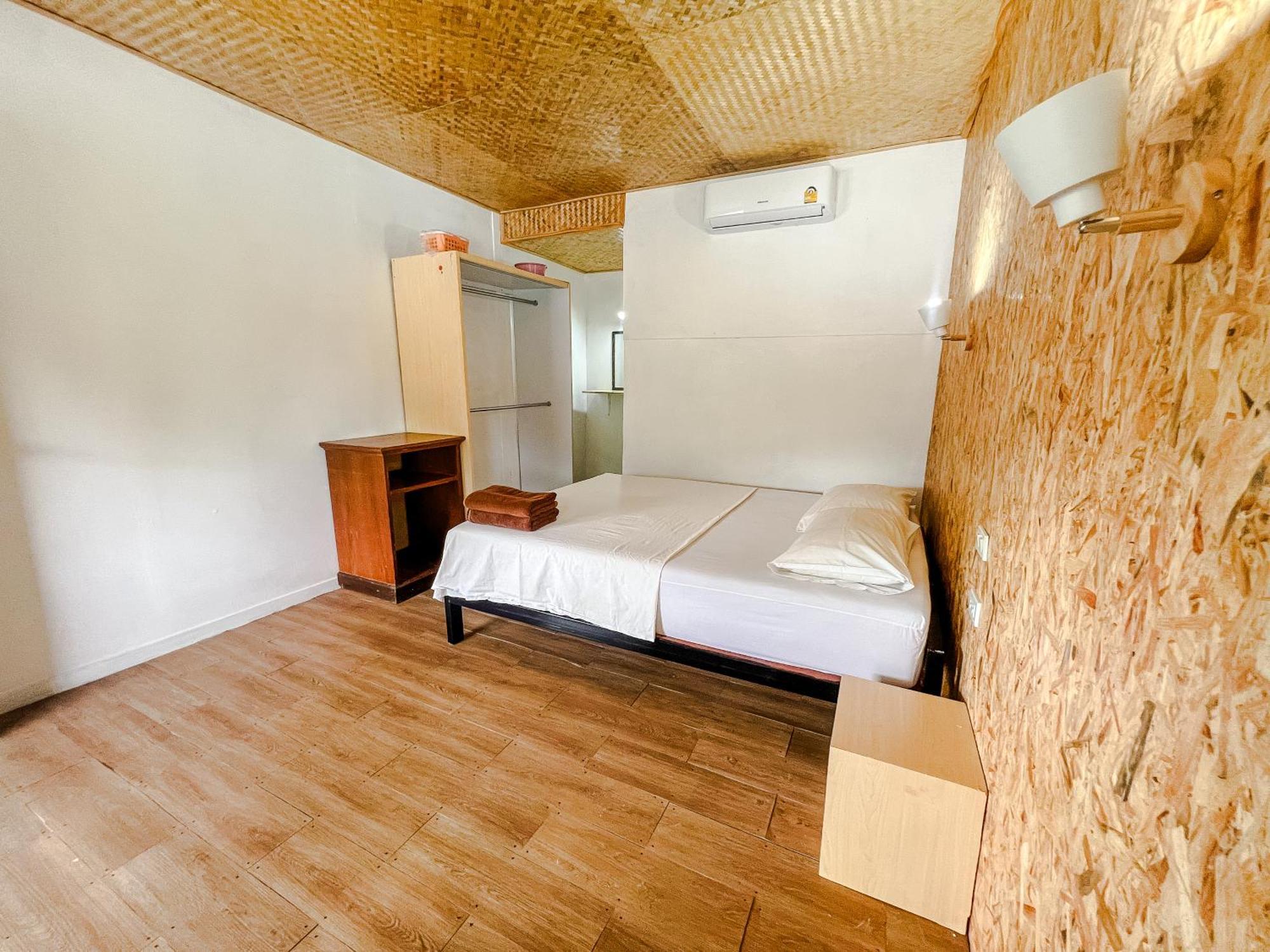 Lux Guesthouse 피피섬 외부 사진
